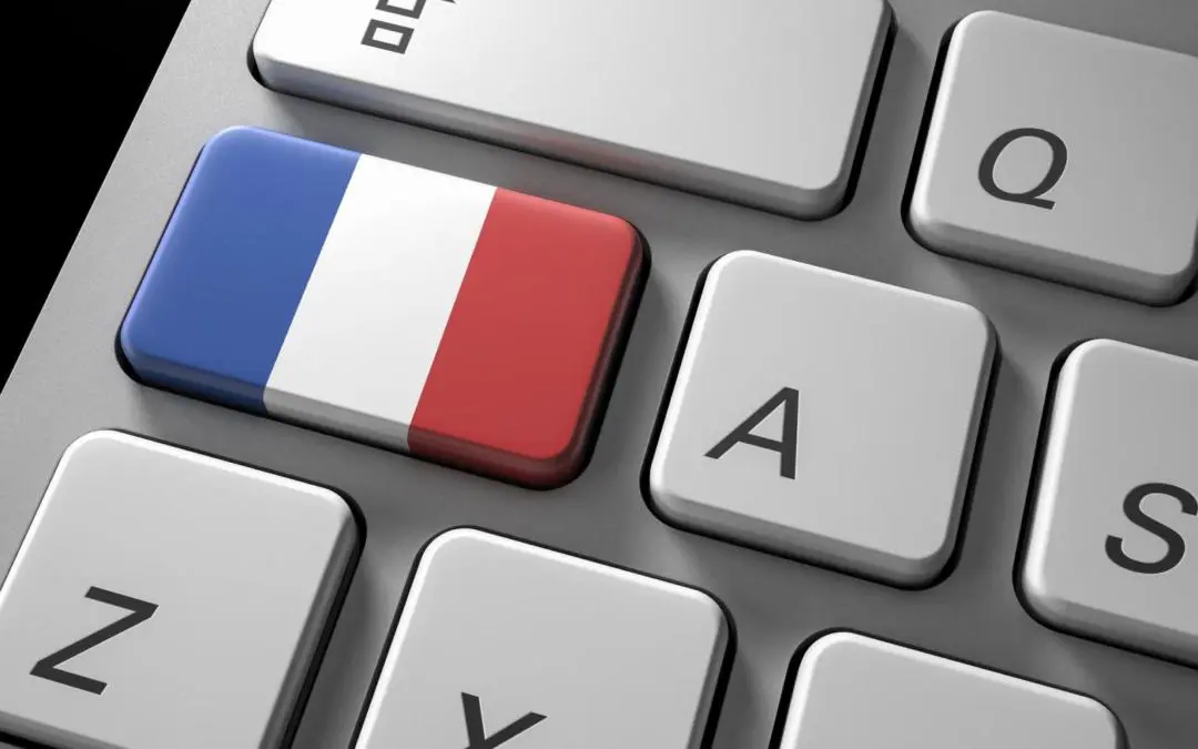 8 Technology Tips That Will Ease Your Life in France