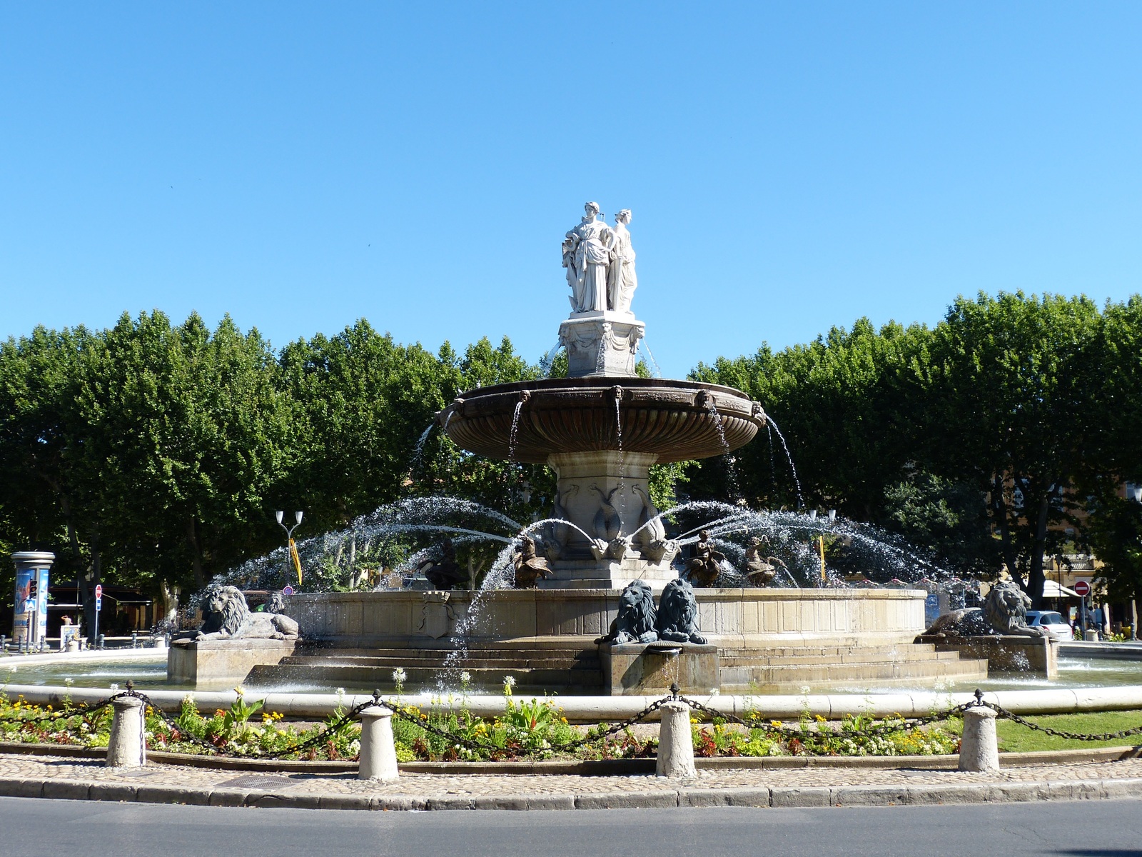 The Beauty of Southern French Fountains Renestance